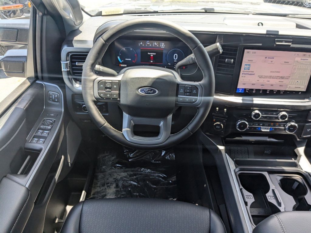 2025 Ford F-550 Chassis LARIAT