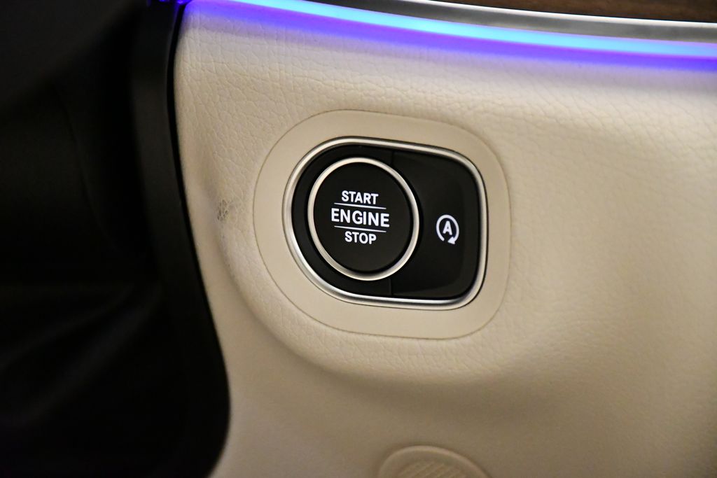 Thumbnail: 2026 Mercedes-Benz GLE - 28