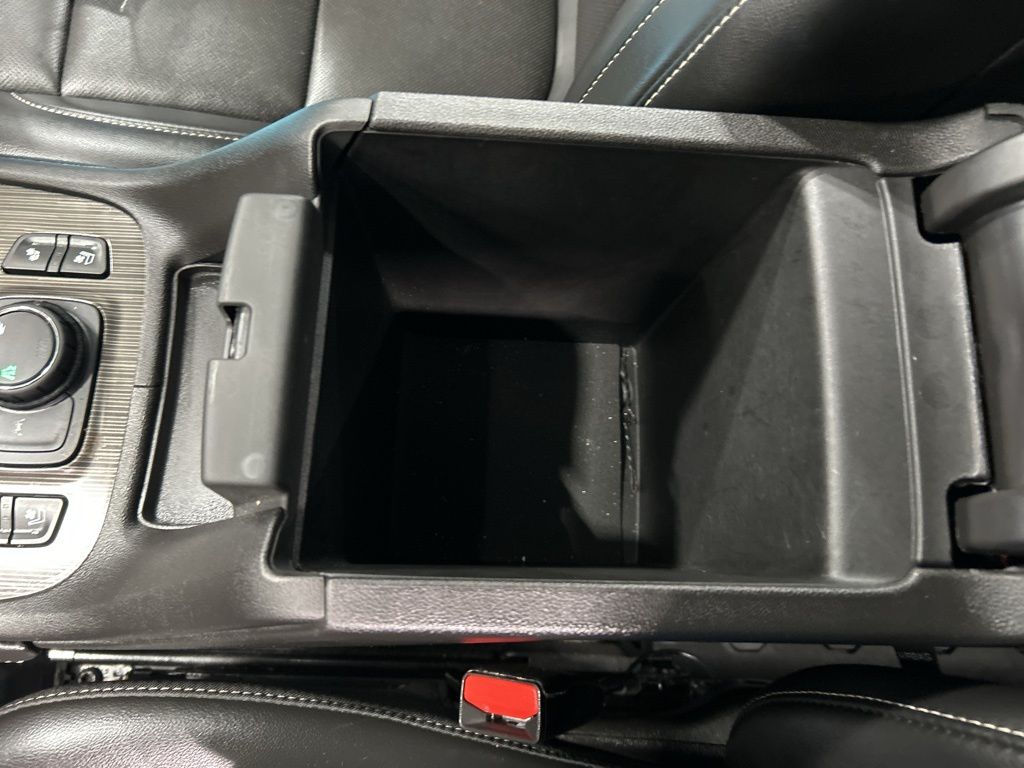 used 2022 GMC Acadia car, priced at $28,976