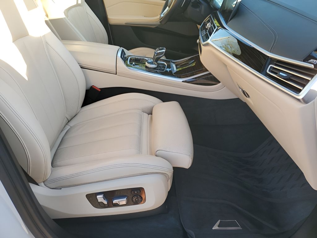 Used Car 2021 Bmw X7  Xdrive40i For Sale Under $40,000 In Austin, Texas