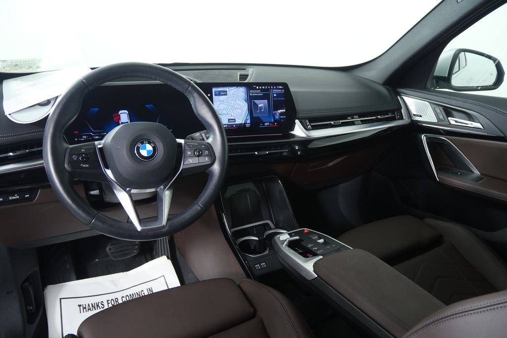 Thumbnail: 2023 BMW X1 - 16