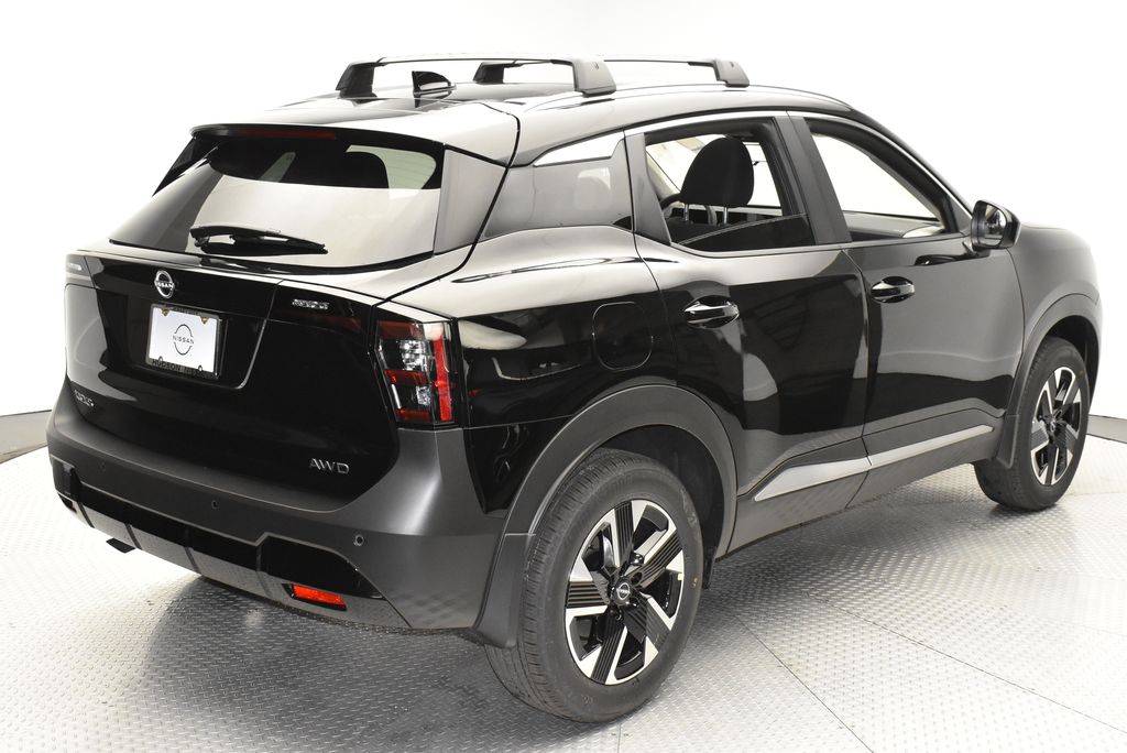Thumbnail: 2026 Nissan Kicks - 5