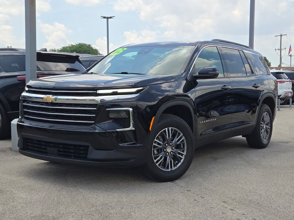 Black Metallic 2026 Chevrolet Traverse SUV / Crossover Four-Wheel Drive 8-Speed Automatic