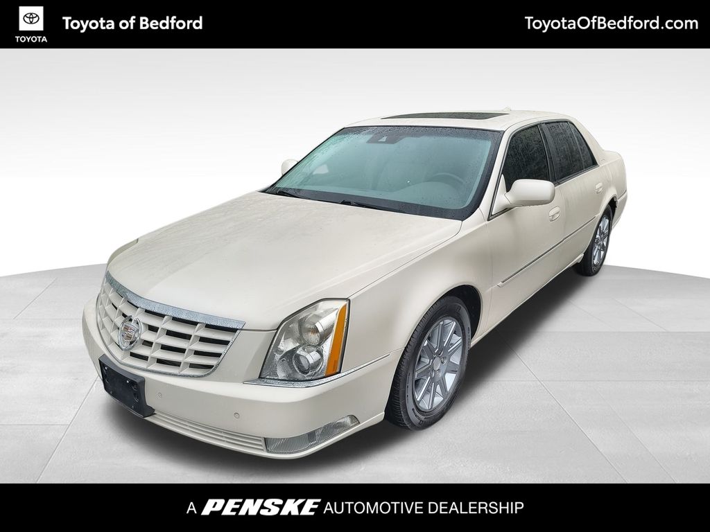 2011 Cadillac DTS Premium -
                Bedford, OH