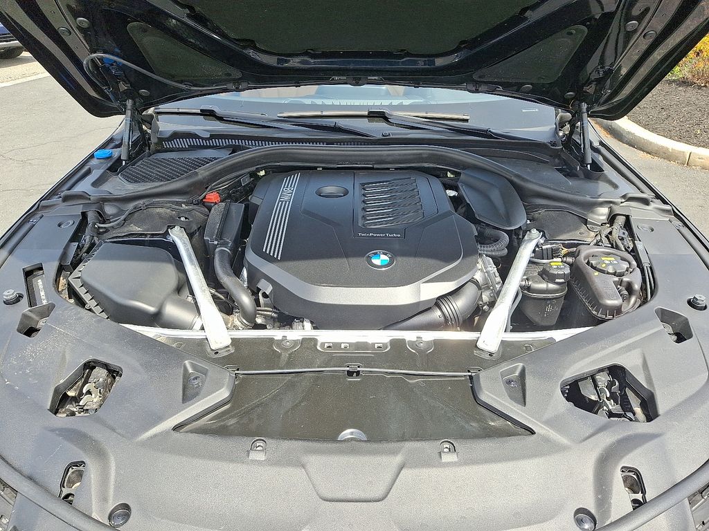 2022 BMW 8 Series  31