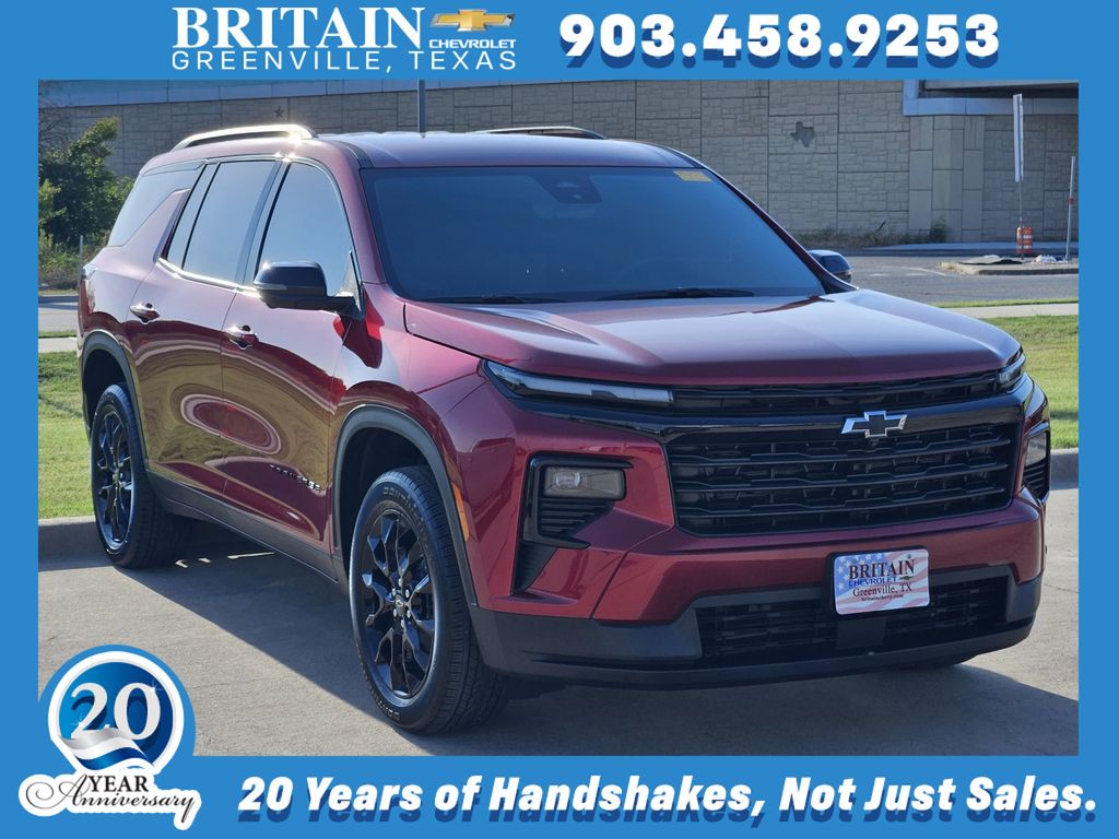 Radiant Red Tintcoat 2026 Chevrolet Traverse SUV / Crossover Front-Wheel Drive 8-Speed Automatic
