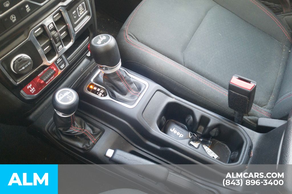 Used 2022 Gray Jeep Unlimited Rubicon image 10