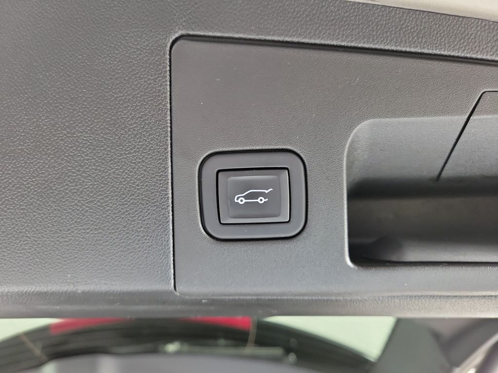 2023 Cadillac XT5 Luxury - 6