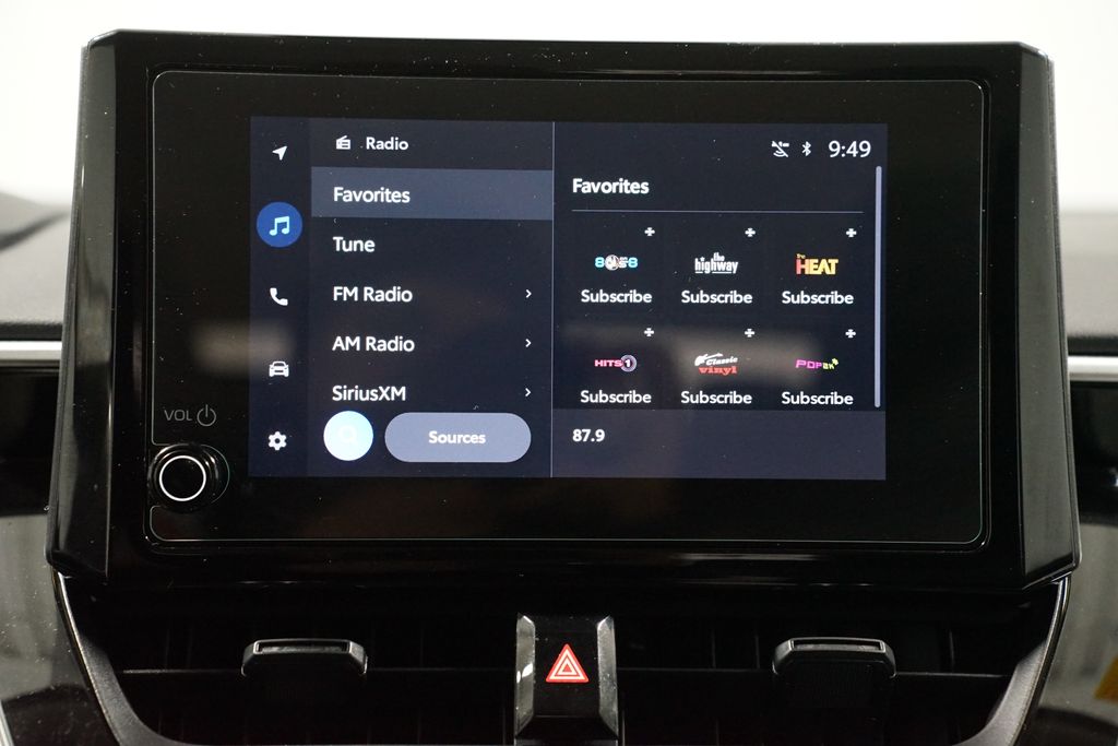 Thumbnail: 2025 Toyota Corolla - 18