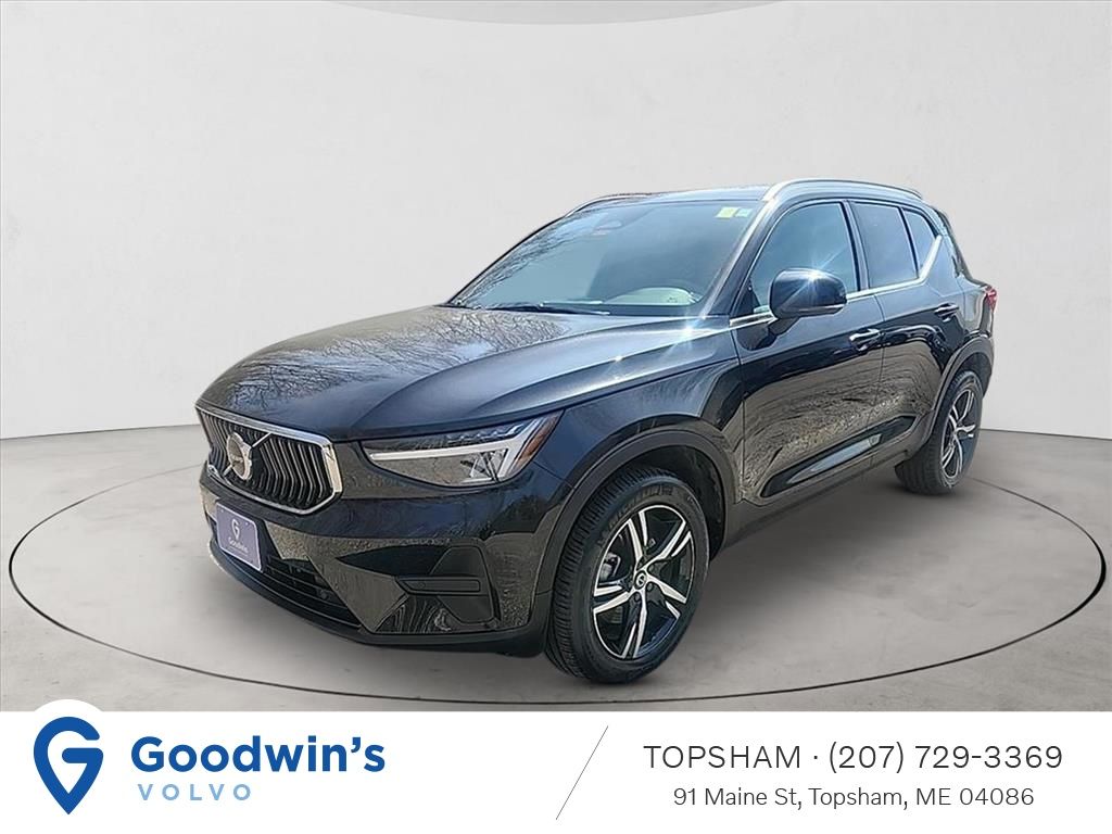 Onyx Black Metallic 2025 Volvo XC40 SUV / Crossover All-Wheel Drive Automatic