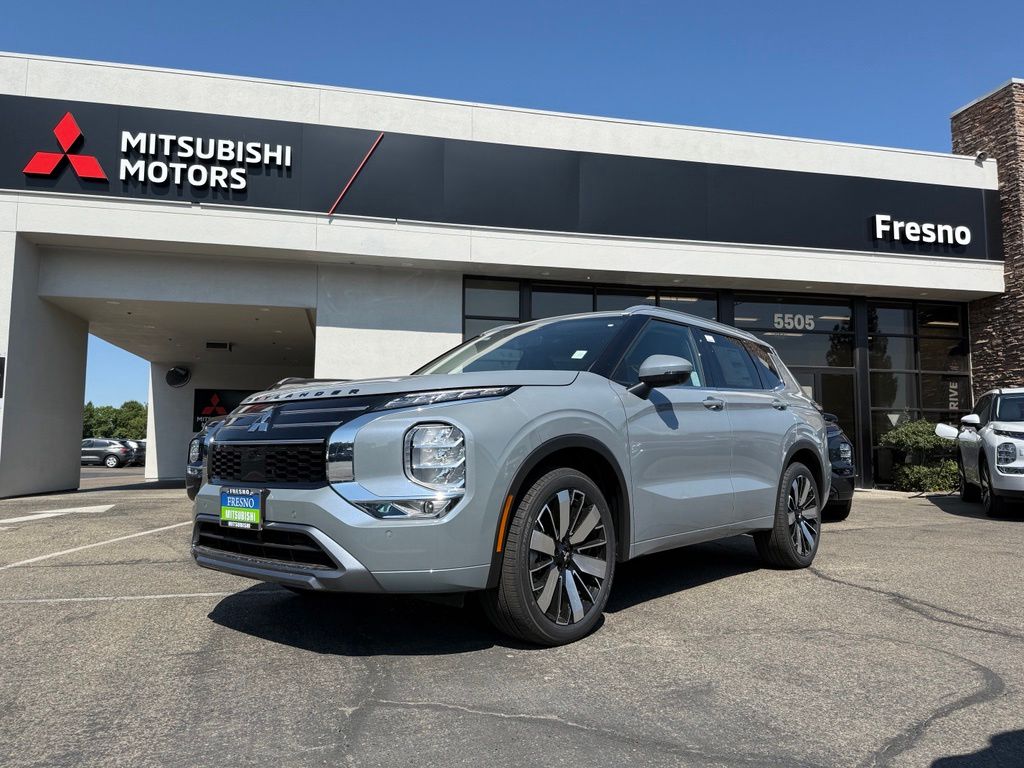 2026 Mitsubishi Outlander SEL