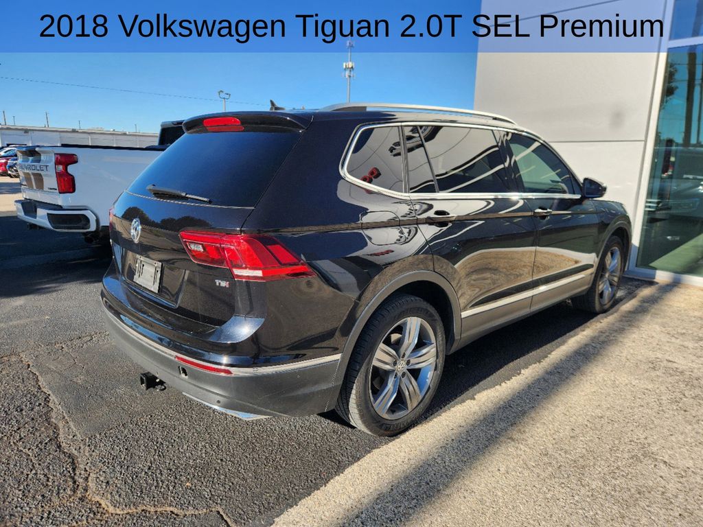 2018 Volkswagen Tiguan 2.0T SEL Premium 3