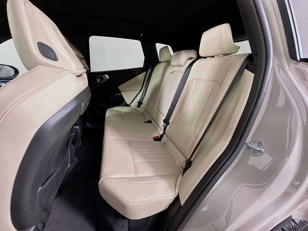 Thumbnail: 2026 BMW X3 - 17