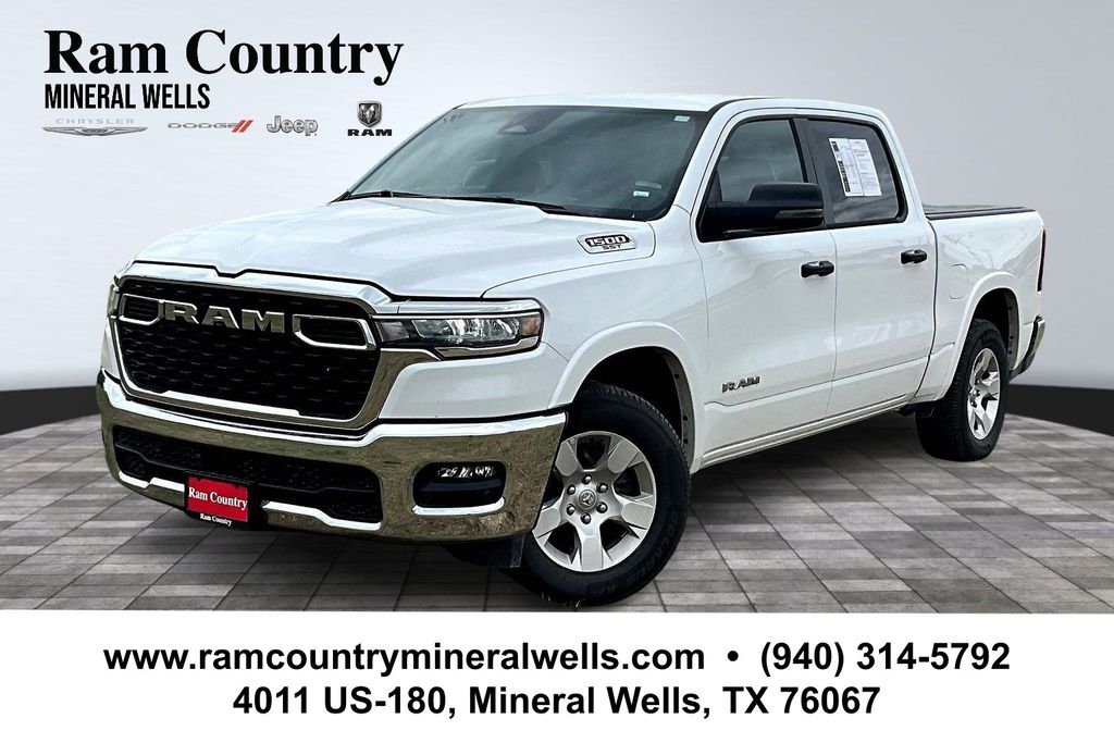 Bright White Clearcoat 2025 RAM 1500 Big Horn Crew Cab 4WD Pickup Truck Four-Wheel Drive 8-Speed Automatic