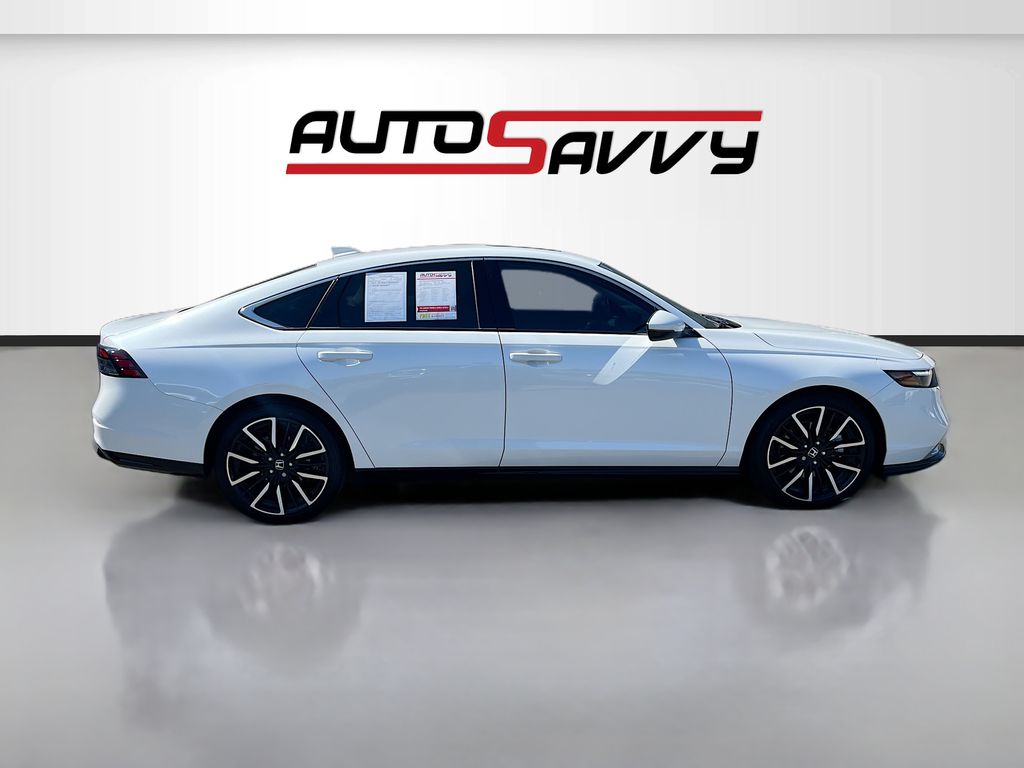 Used 2025  Honda Touring image 8
