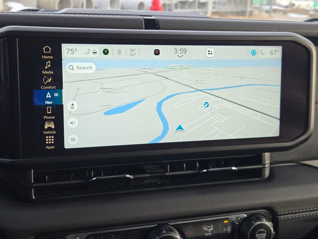 View vehicle photo 3