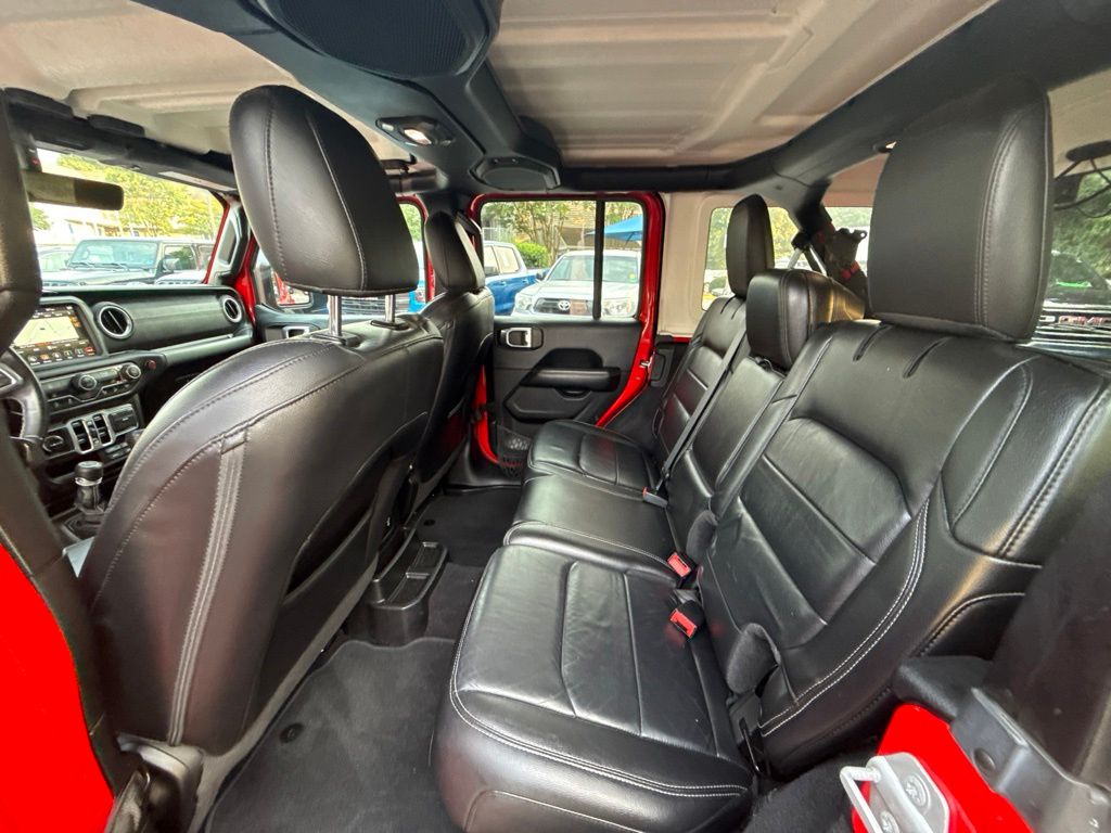 Used 2018 Red Jeep Unlimited Sahara image 14