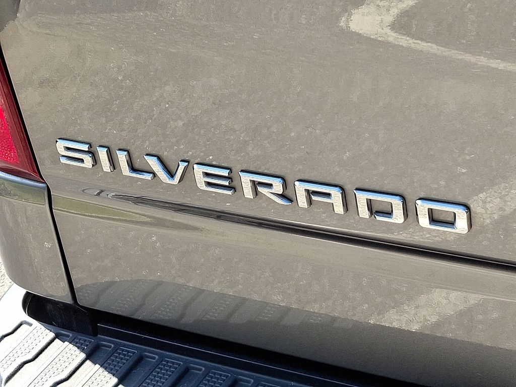Thumbnail: 2022 Chevrolet Silverado 1500 - 30