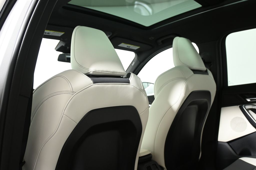 Thumbnail: 2026 BMW X1 - 31