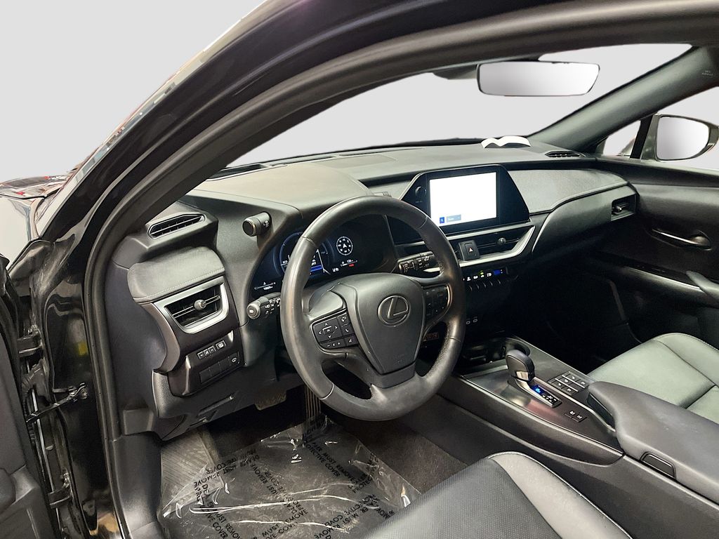 Used 2025 Obsidian Lexus 300h F SPORT Design image 9