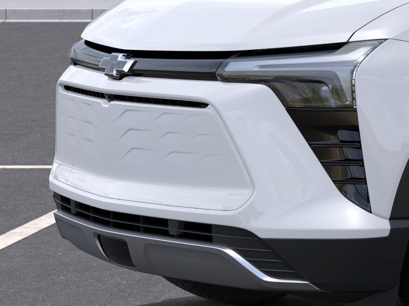 New 2026 White Chevrolet LT image 13