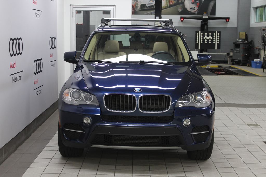 2012 BMW X5 xDrive35i 9