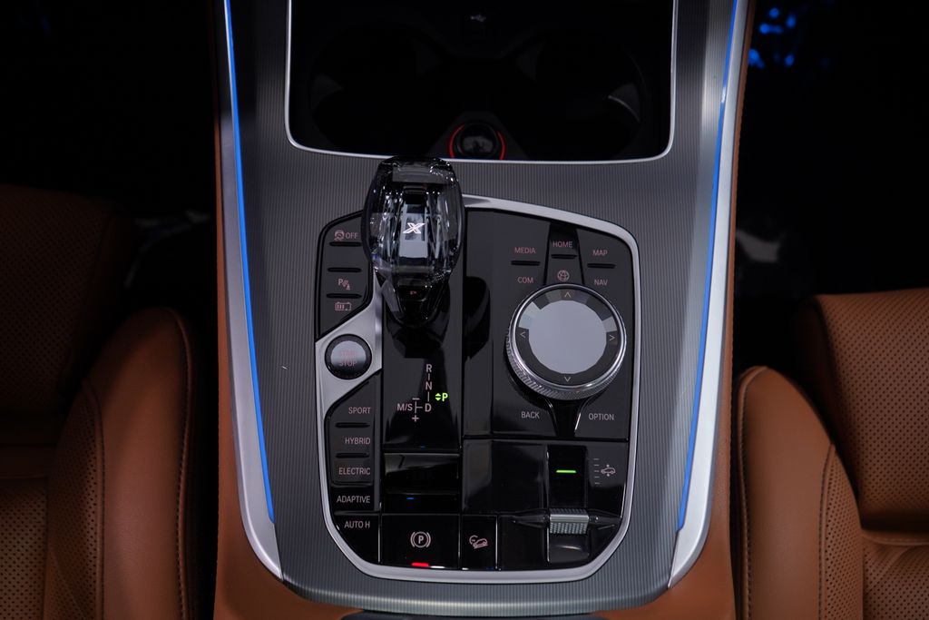 Thumbnail: 2023 BMW X5 - 14