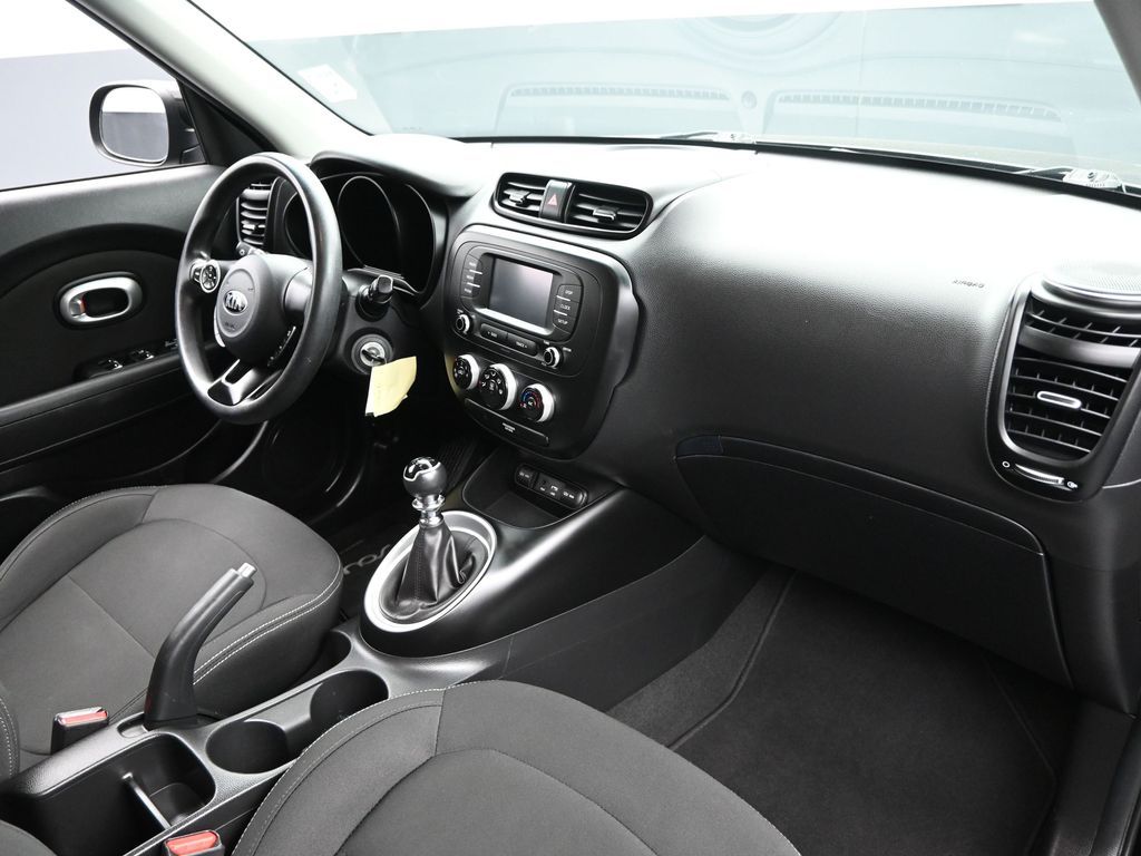 2019 Kia Soul Base