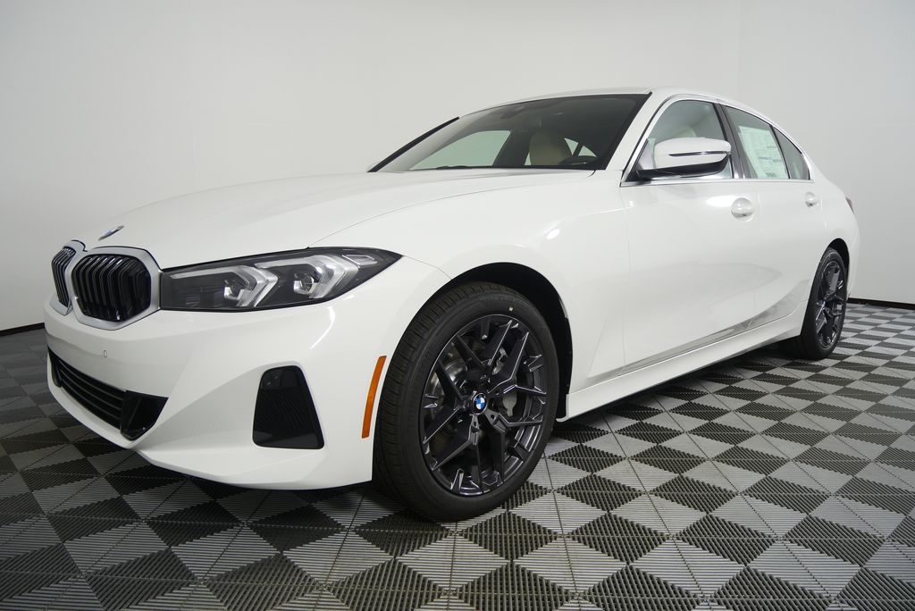 Thumbnail: 2026 BMW 3 Series - 8
