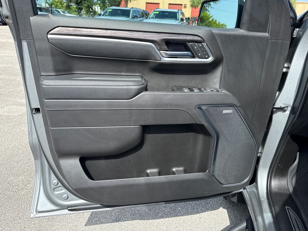 Used 2025 Gray Chevrolet LTZ image 12