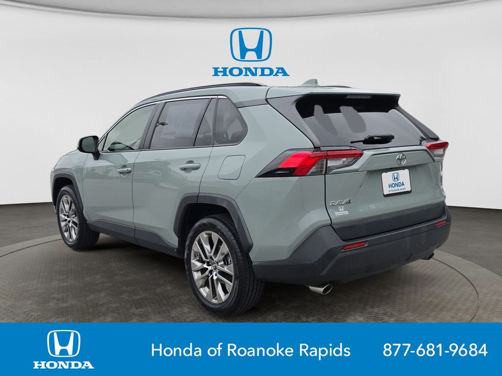 Used 2019 Toyota RAV4 SUV