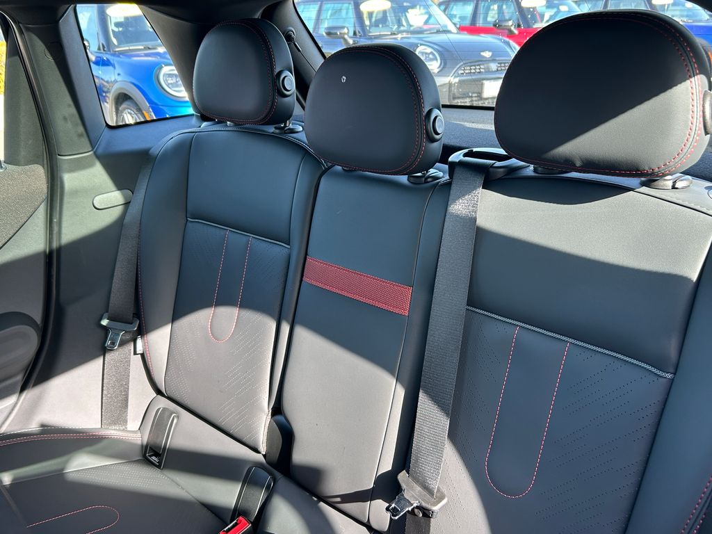 Thumbnail: 2026 MINI Cooper - 31