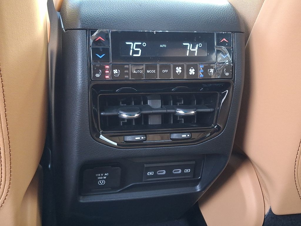 New 2026 Jeep Grand Cherokee SUV