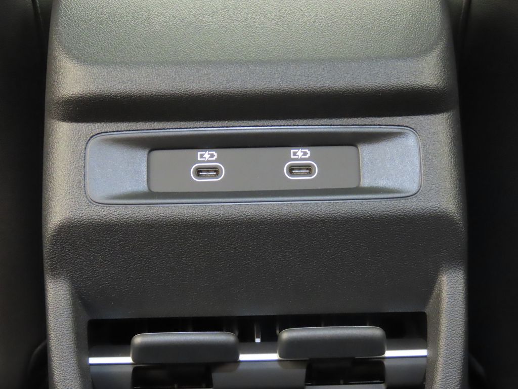 Thumbnail: 2026 Audi Q3 - 25