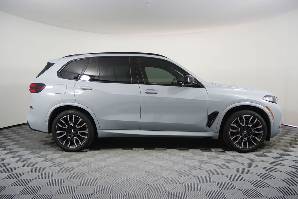 Thumbnail: 2024 BMW X5 - 2