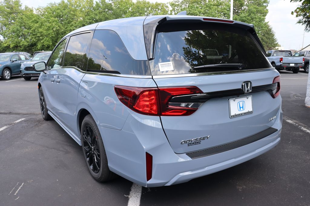 2025 Honda Odyssey Sport 3