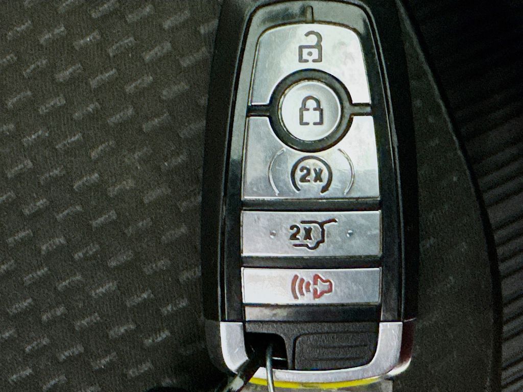 Used Car 2023 Ford Escape Hybrid  St-line Select For Sale Under $25,000 In Austin, Texas