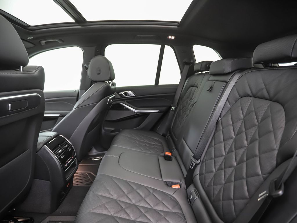 Thumbnail: 2026 BMW X5 - 22