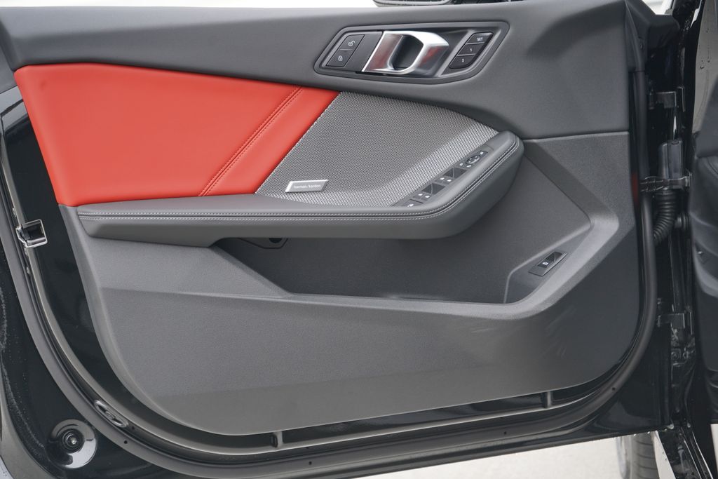 Thumbnail: 2026 BMW 2 Series - 9