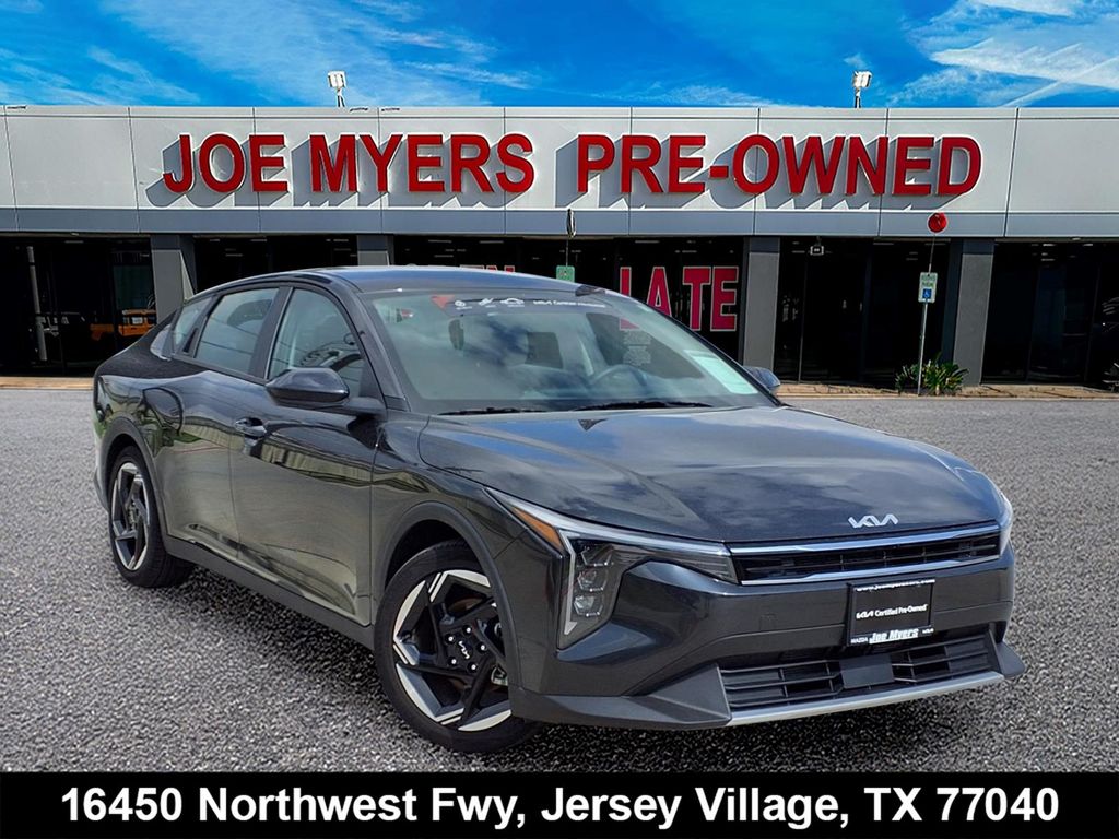 2025 Kia K4 EX - 0