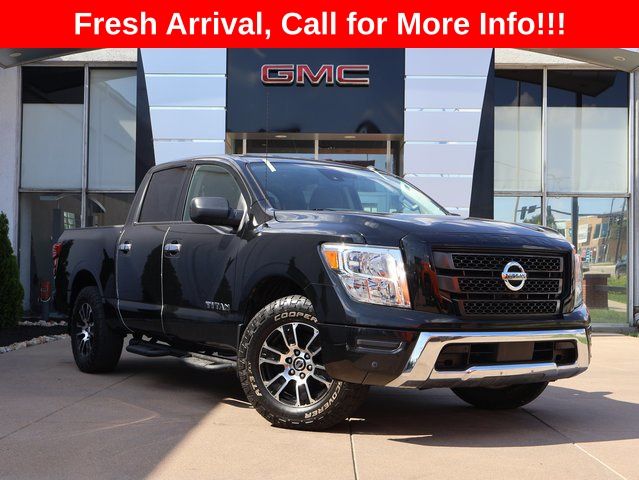2021 Nissan Titan SV Crew Cab RWD