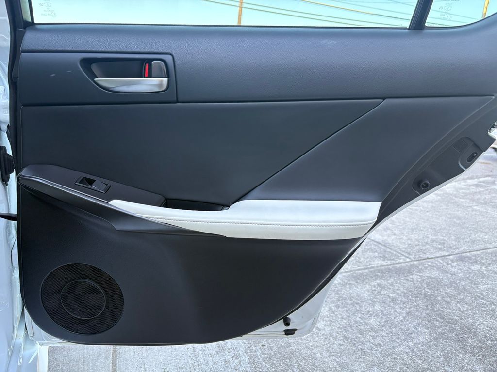 2021 Lexus IS 350 F SPORT