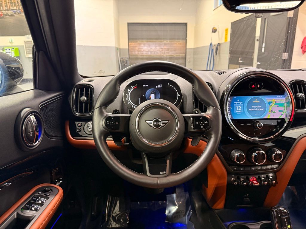 Thumbnail: 2023 MINI Cooper Countryman - 24