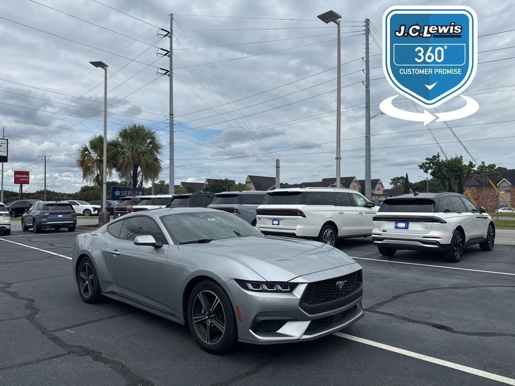 2024 Ford Mustang EcoBoost