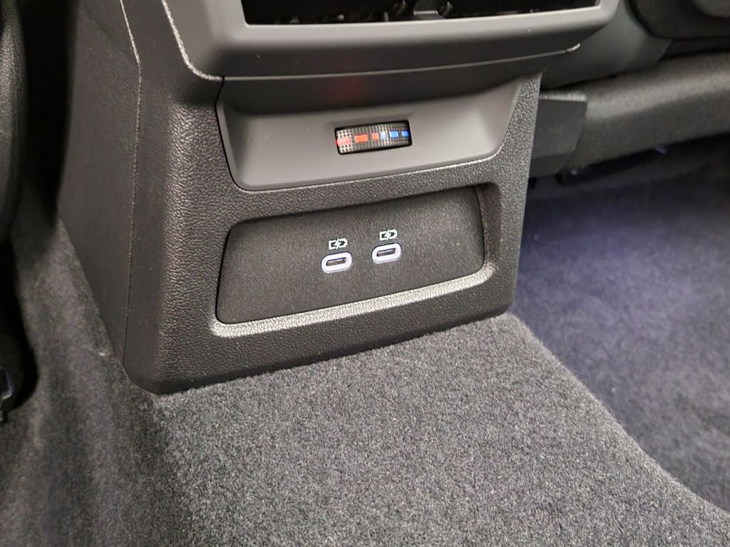 Thumbnail: 2026 Audi RS 3 - 19