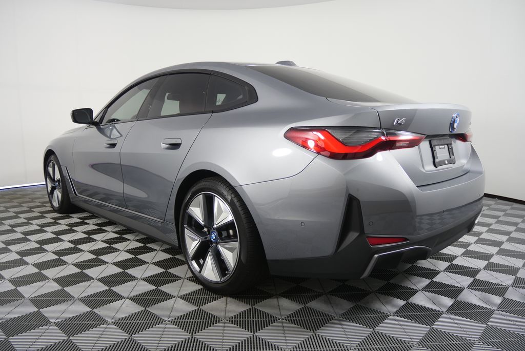 Thumbnail: 2023 BMW i4 - 5