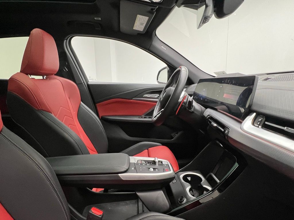 Thumbnail: 2025 BMW X2 - 6