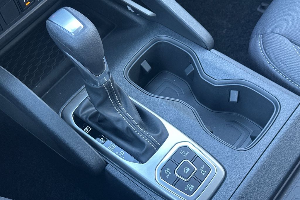 2026 Nissan Frontier SV - Photo 17
