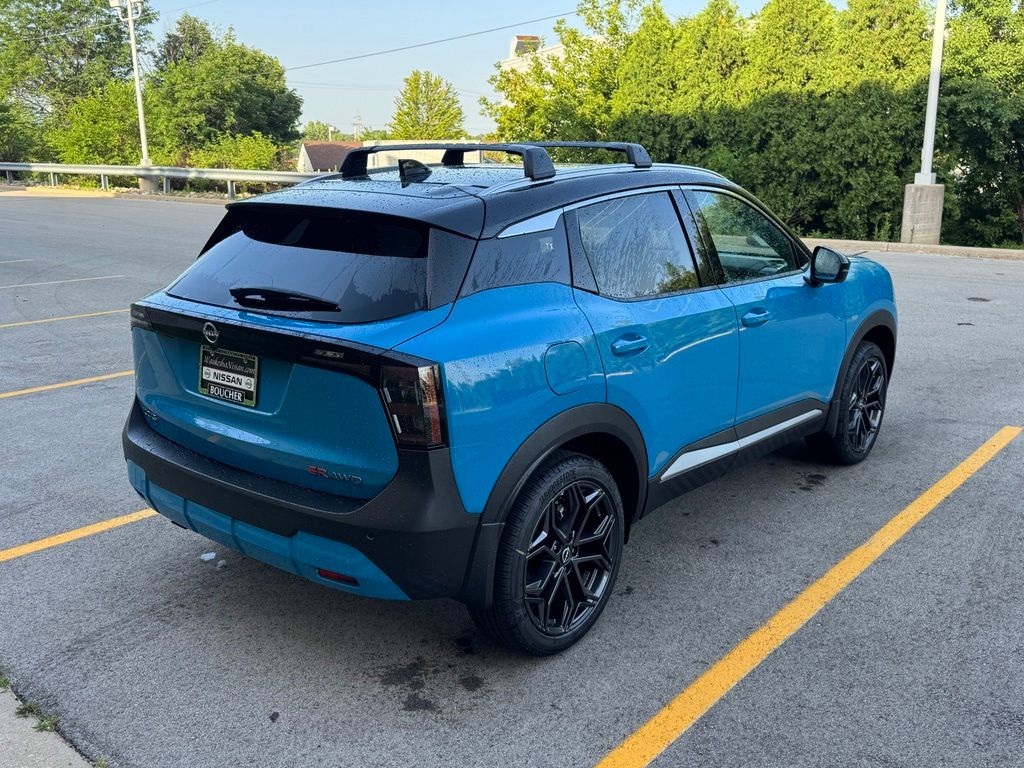 New 2026 Arctic Ice Blue Metallic / Super Black Two-tone Nissan SR image 4