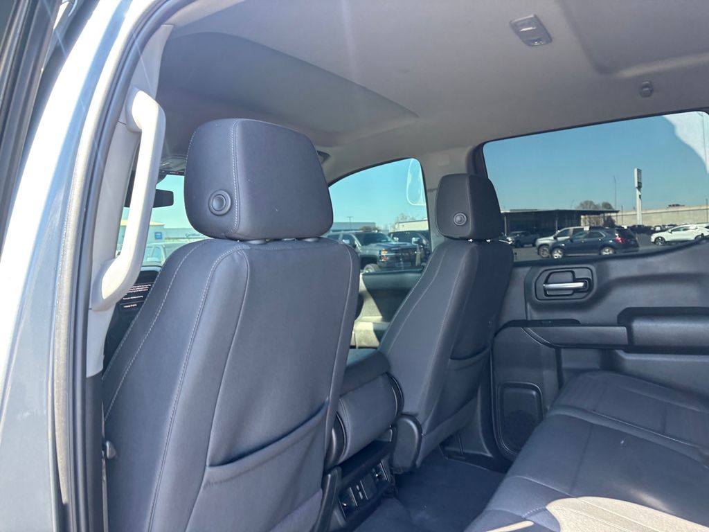 Used Car 2025 Chevrolet Silverado 1500  Crew Pickup 4wd Crew Cab 147 Custom Four Wheel Drive For Sale Under $50,000 In Austin, Texas